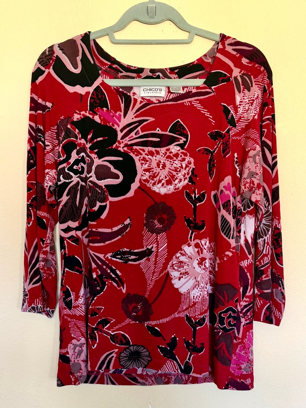 Chico’s travelers blouse size 2 (12) large